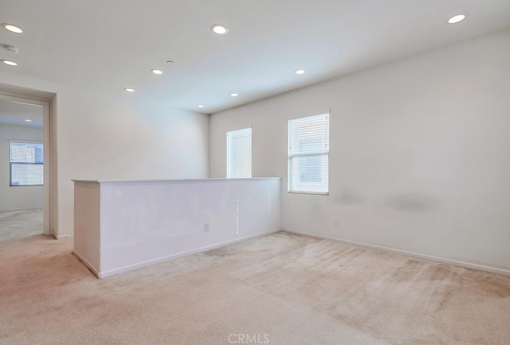 listing image 130723232540504365150