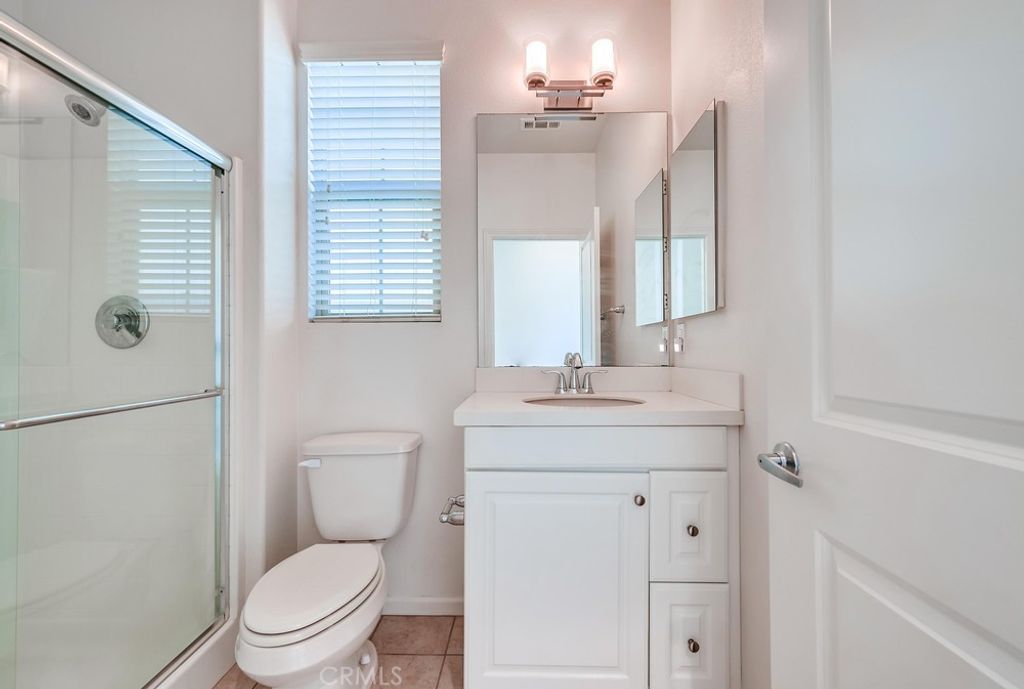 listing image 130722752352018442554