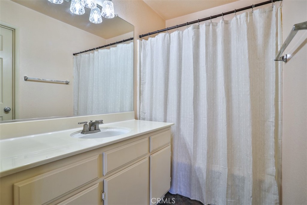 Photo 19 of 21 of 17775 Newton 57 townhome