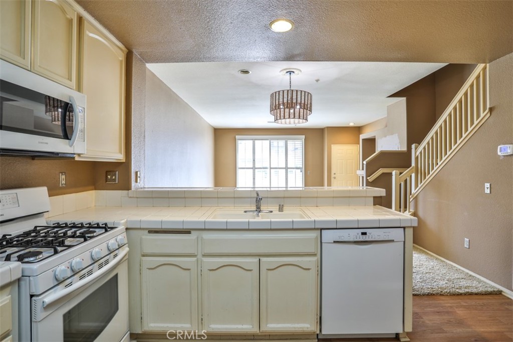 Photo 11 of 21 of 17775 Newton 57 townhome