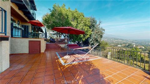 A home in La Verne