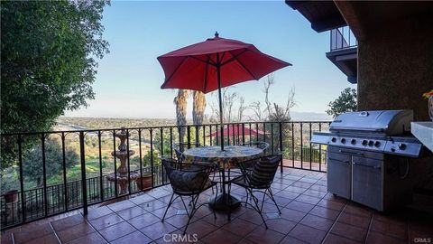 A home in La Verne