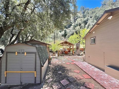 A home in Pine Mountain Club