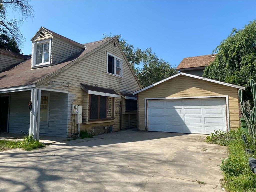 listing image 0