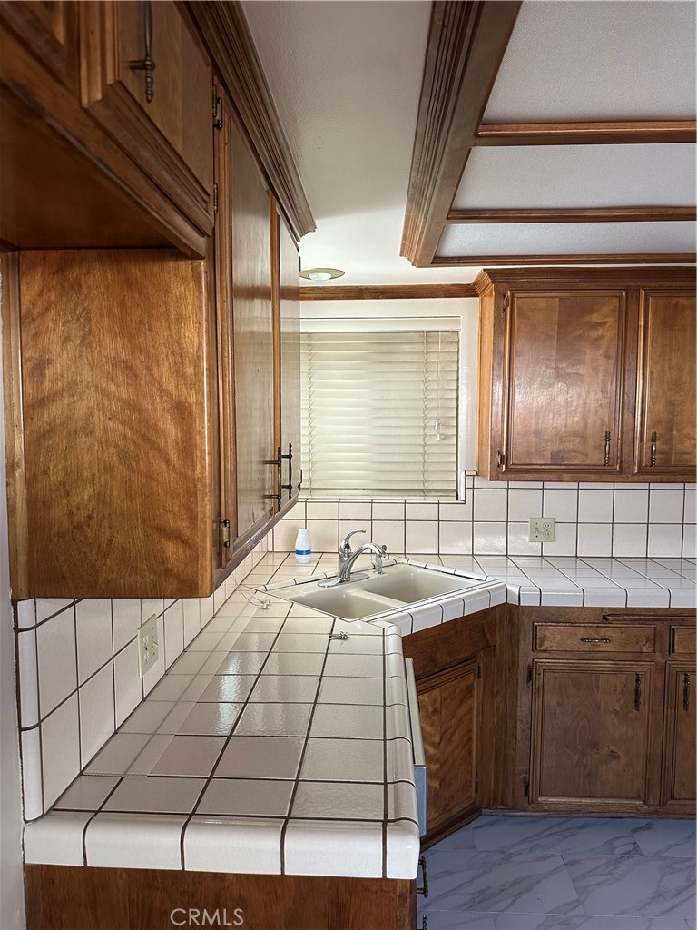 2213 Sandpiper Road