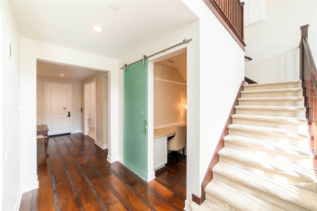 20 Anacapa Lane