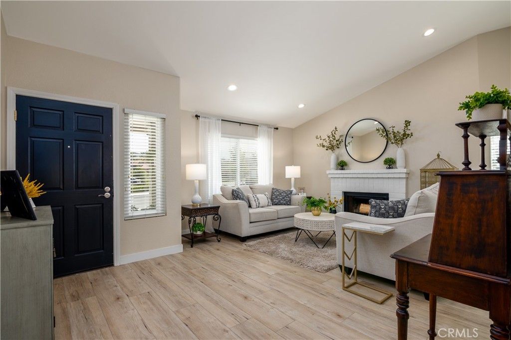 listing image 130727190843995455802