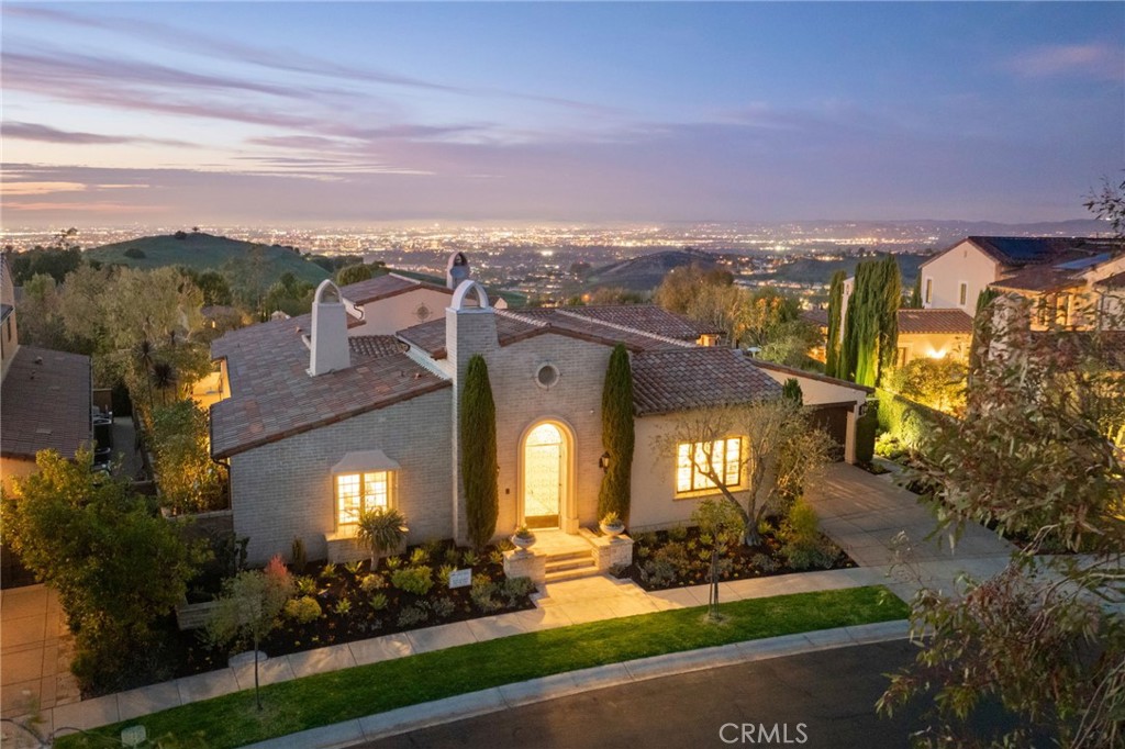 La Cima (LACM) - Residential