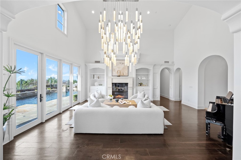 La Cima (LACM) - Residential