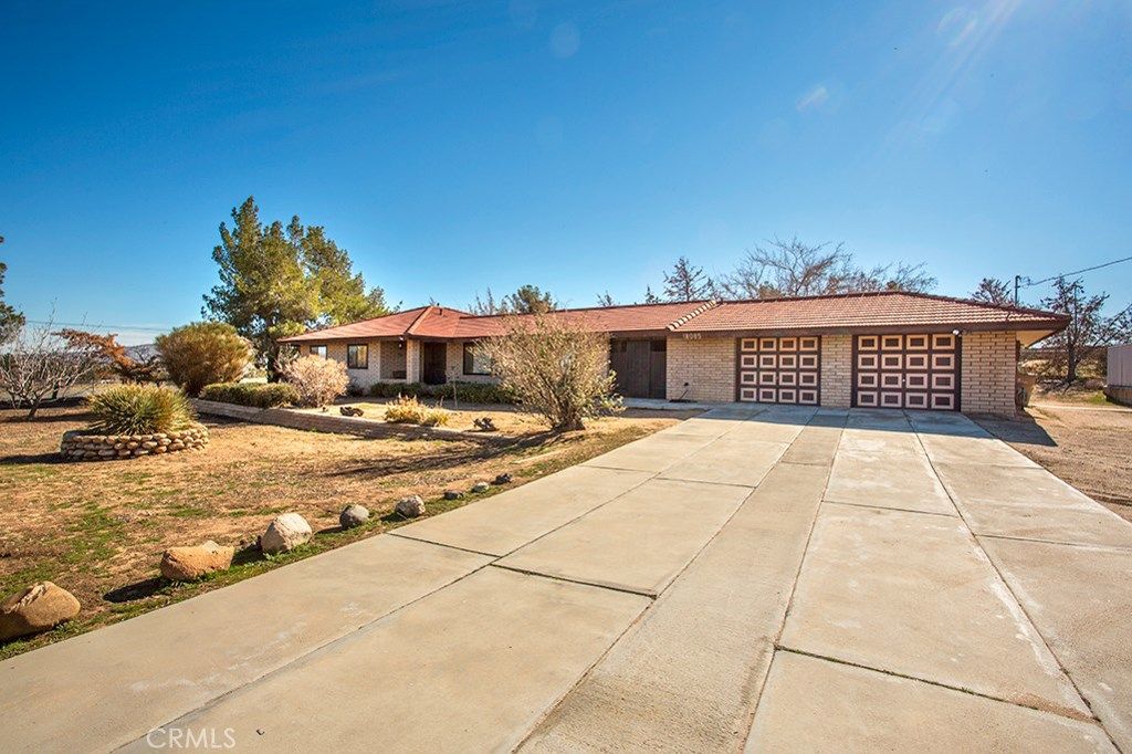 listing image 130721892985579933490