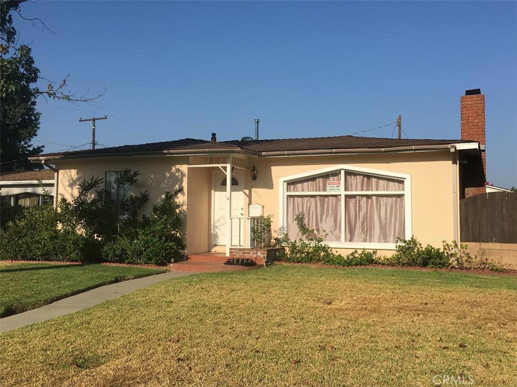 Quiet neighborhood in Temple City with Temple City Blue Ribbon School.....Well maintained 3 Bed 2 Bath Sweet Home.....Living Room with fireplace and lots of nature light.....Updated Kitchen.....Formal Dinning Room.....Master Suite with walking closet; can overlooks the swimming pool.....Another two bedrooms share one bath on the other corner.....Large Family Room access to BBQ area and a north-facing side yard.....Convenient to everything.