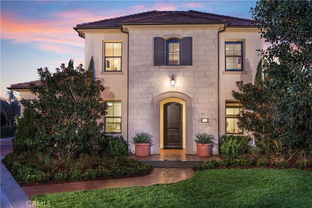 listing image 130725569958486173817