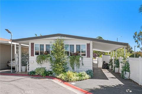 Featured picture for the property OC23161654