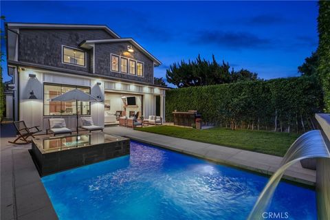 A home in Studio City