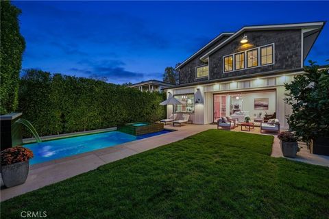 A home in Studio City