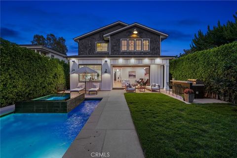 A home in Studio City