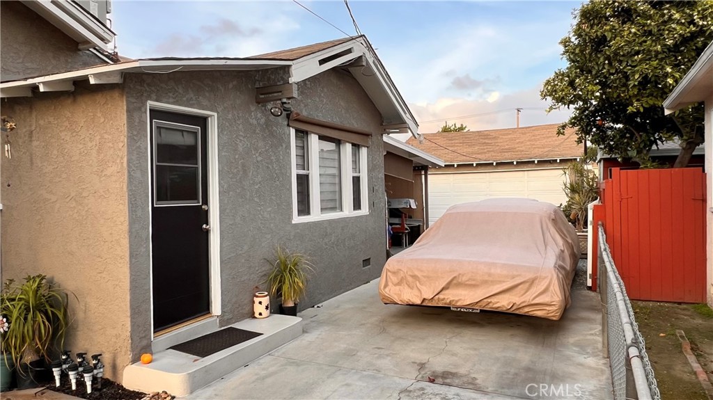 18426 Alburtis Avenue