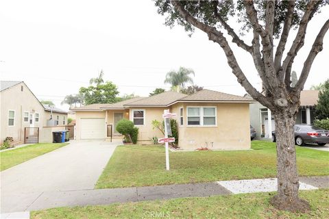 A home in Santa Fe Springs