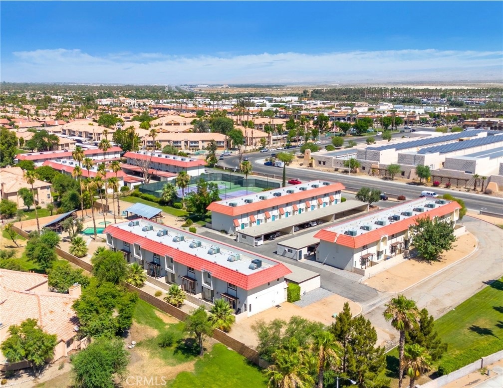 Monta Vista Townhomes - Residential Income