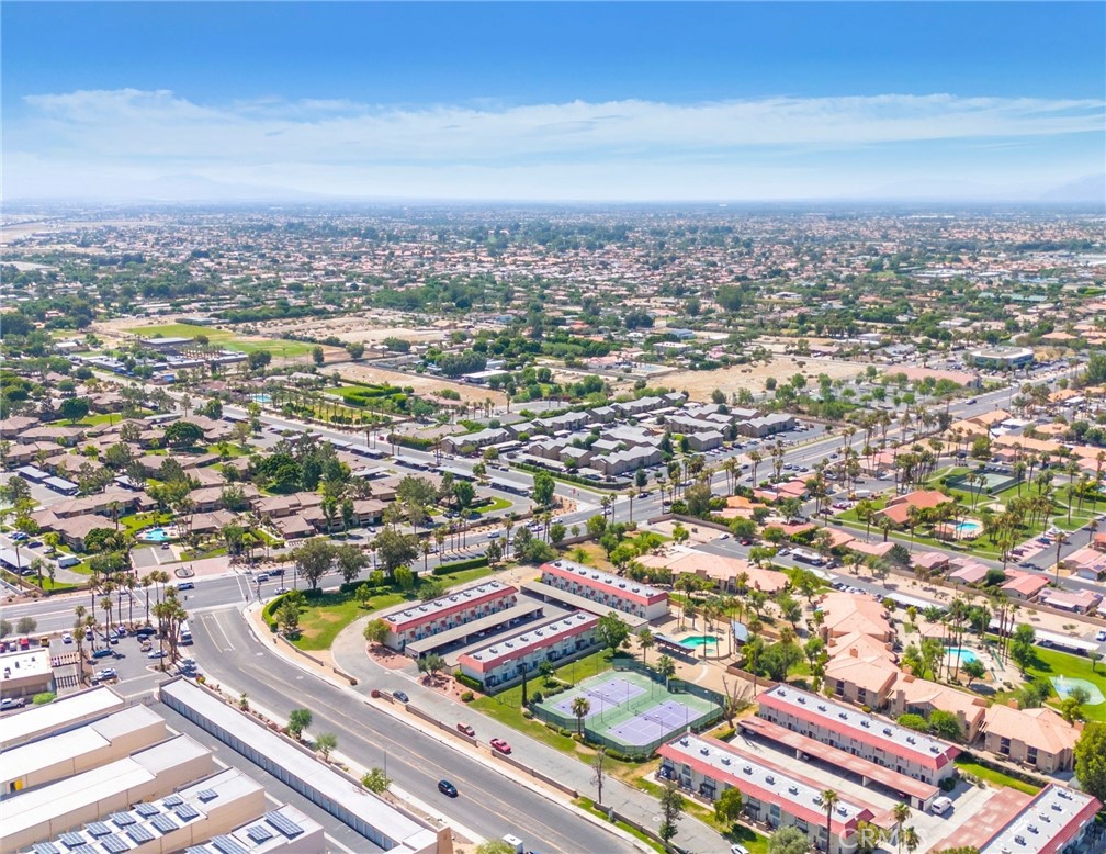 Monta Vista Townhomes - Residential Income