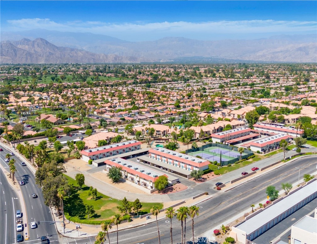 Monta Vista Townhomes - Residential Income