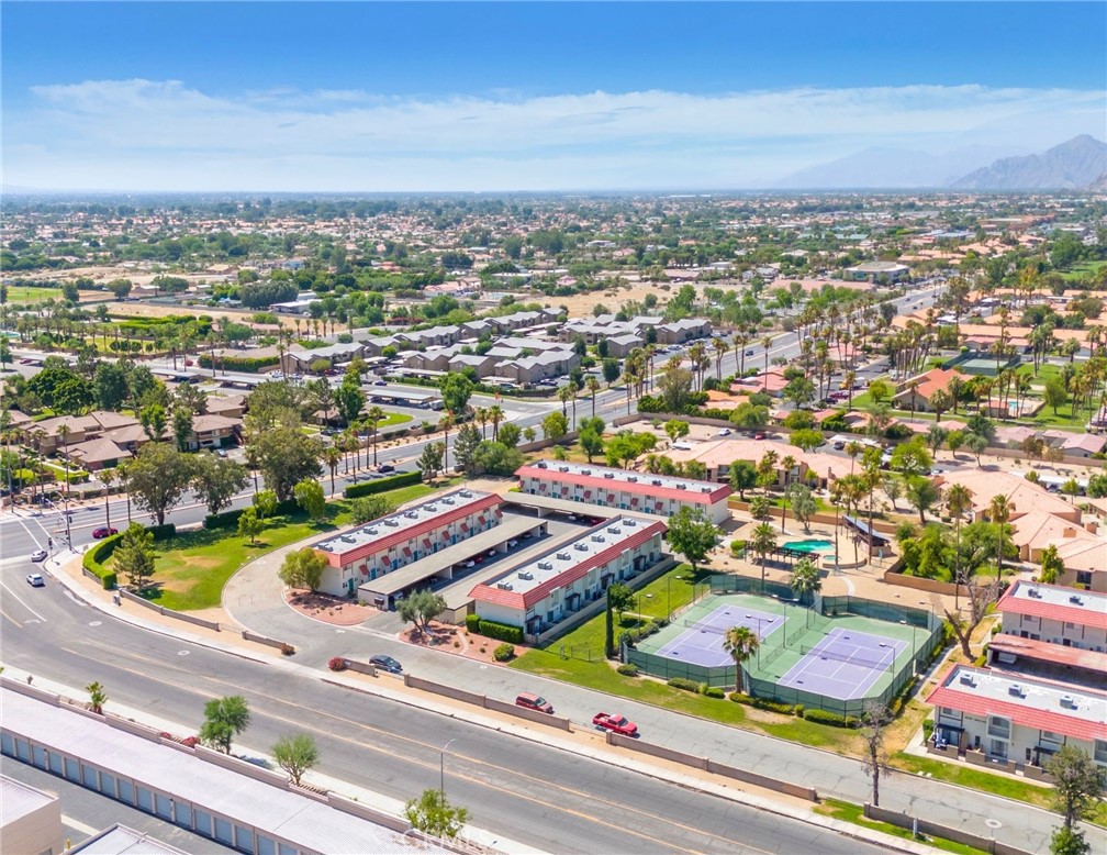 Monta Vista Townhomes - Residential Income