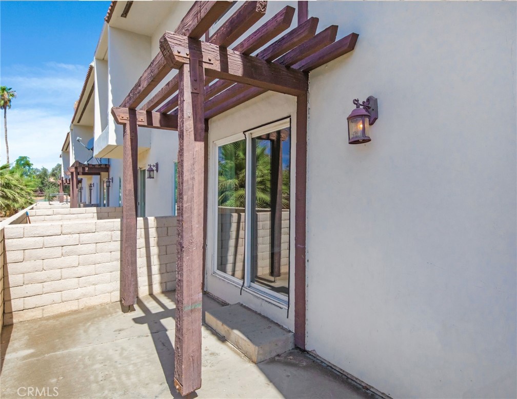 Monta Vista Townhomes - Residential Income