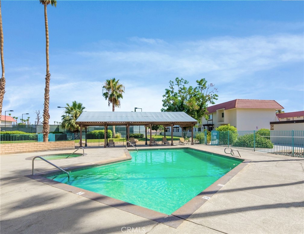 Monta Vista Townhomes - Residential Income