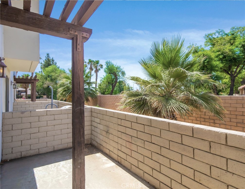 Monta Vista Townhomes - Residential Income