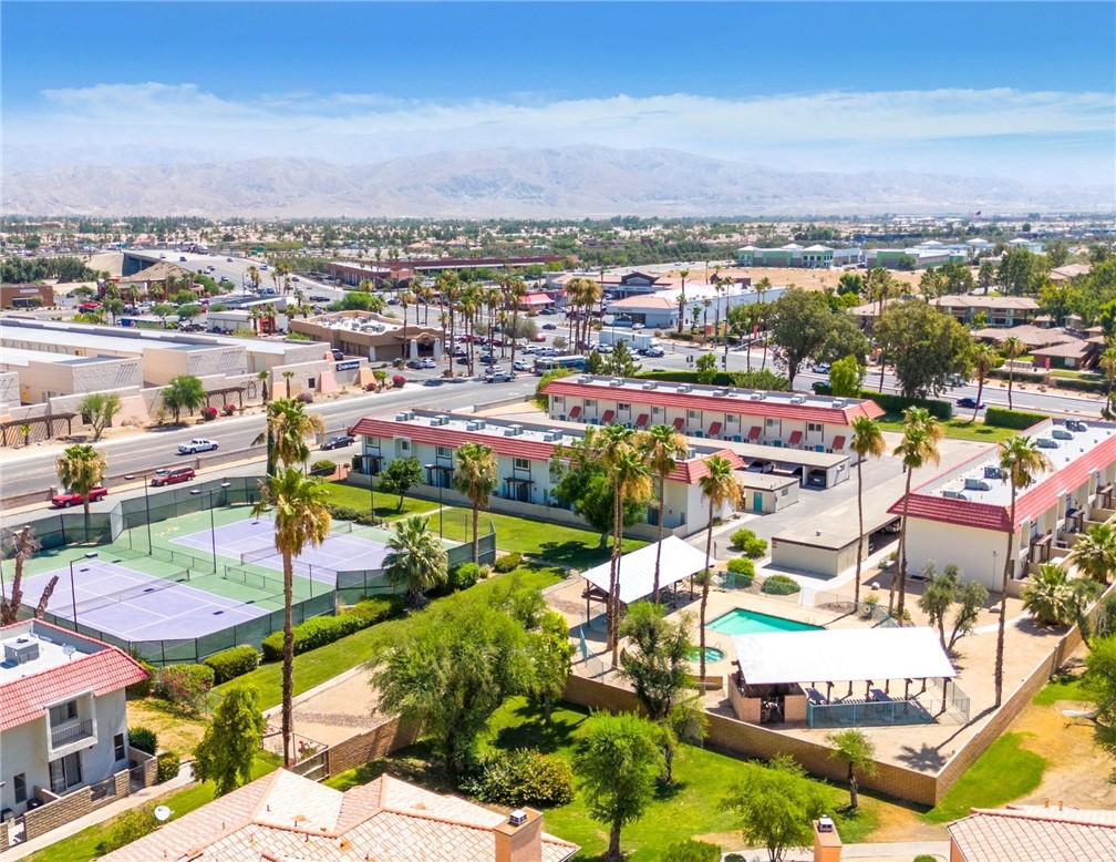 Monta Vista Townhomes - Residential Income