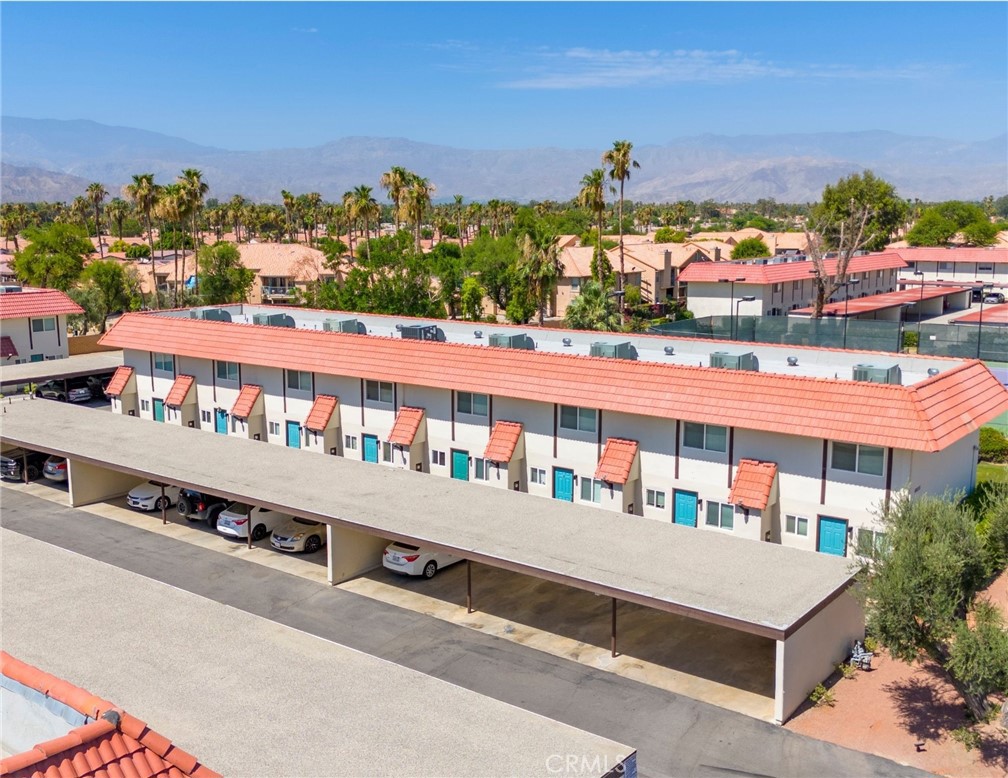 Monta Vista Townhomes - Residential Income