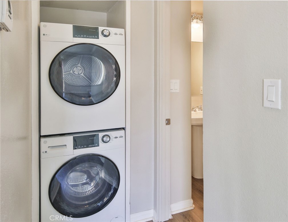 Monta Vista Townhomes - Residential Income