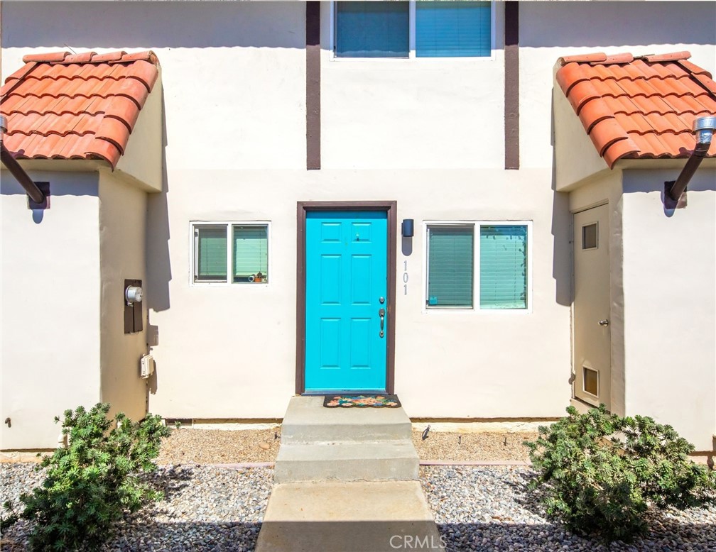 Monta Vista Townhomes - Residential Income