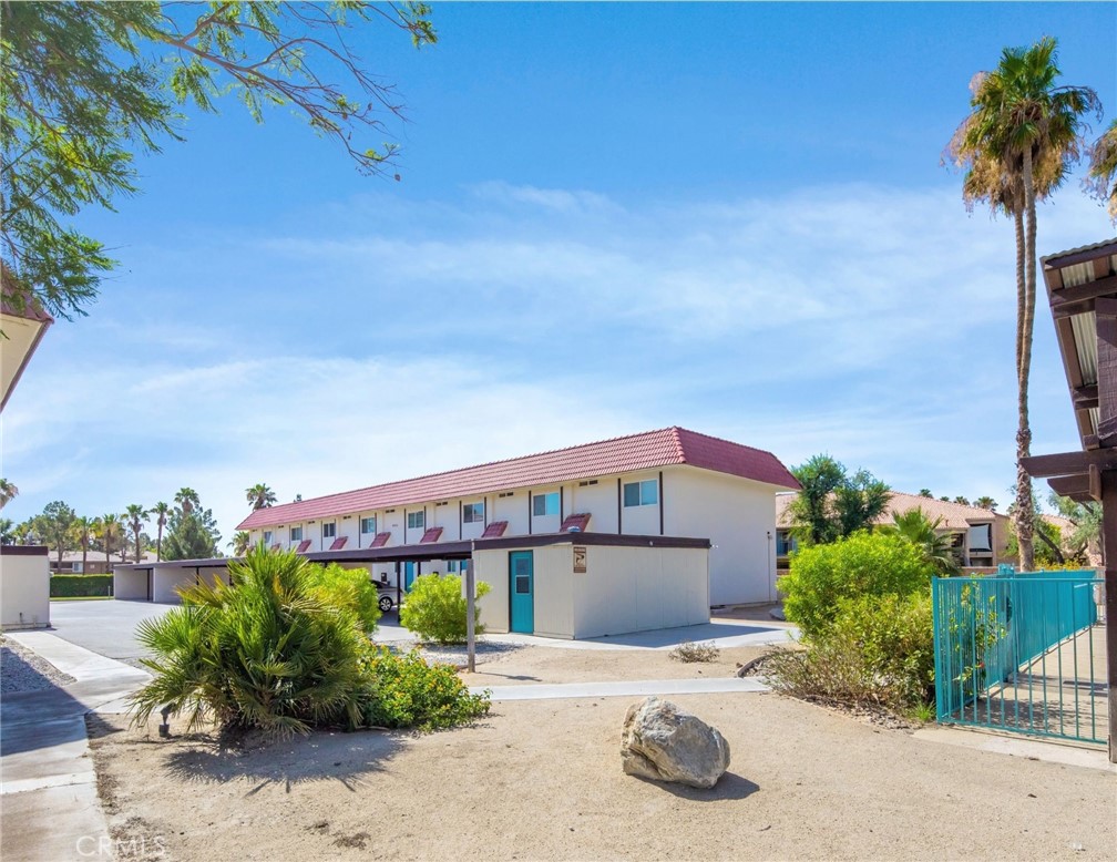 Monta Vista Townhomes - Residential Income