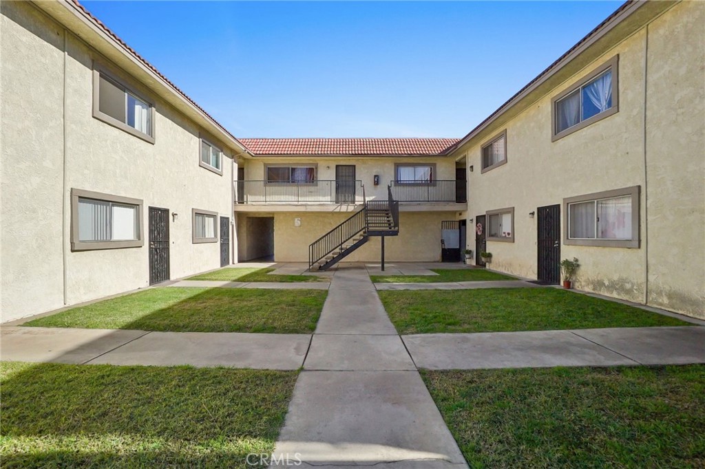 120 N 13th Avenue
