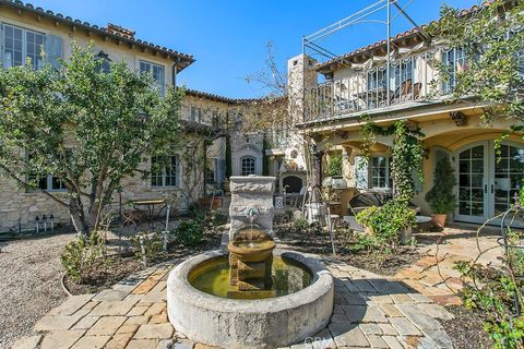 724 EMERALD BAY Laguna Beach CA 92651