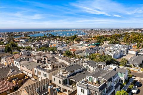 A home in Corona Del Mar