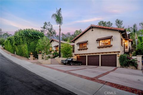 A home in Bell Canyon