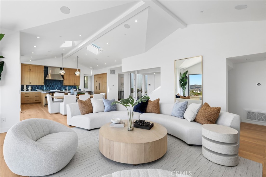 Upper Diamond (UD) - Residential