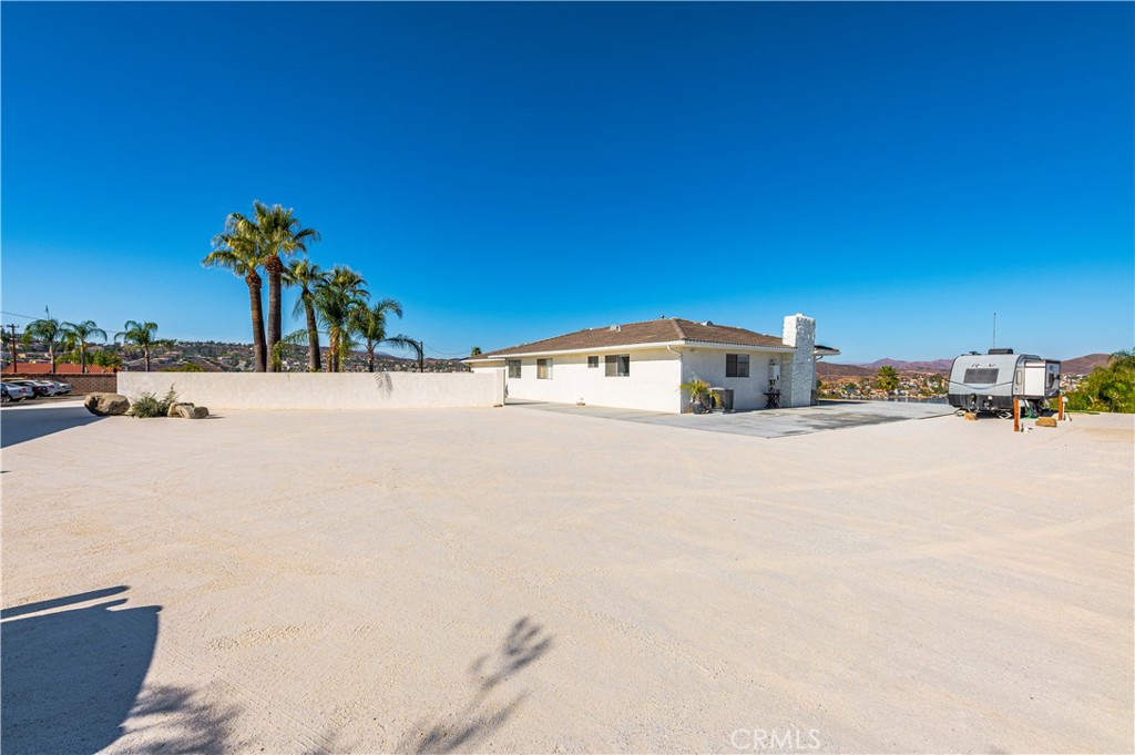 22475 Loch Lomond Drive