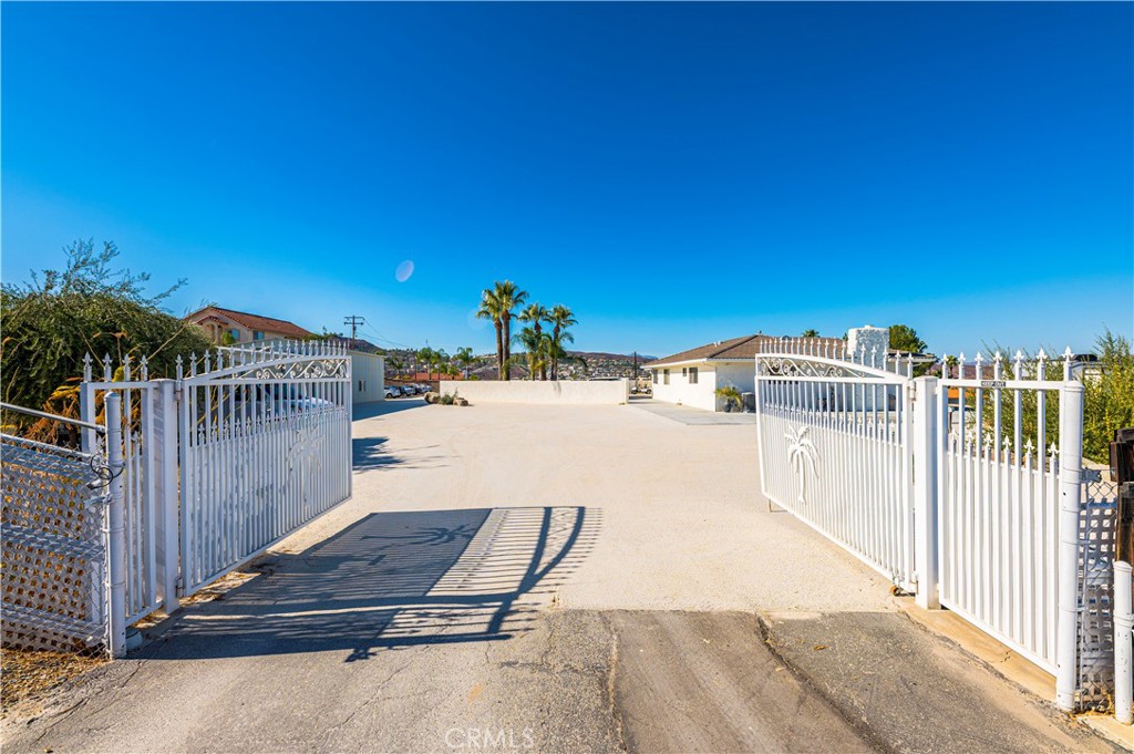 22475 Loch Lomond Drive