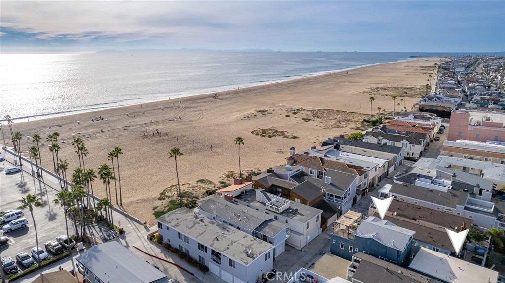 417 E Balboa Boulevard