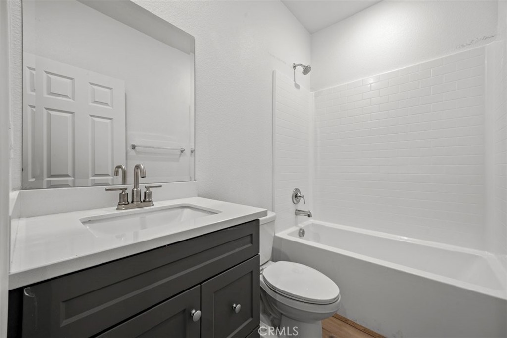 4248 S Hermosa Paseo