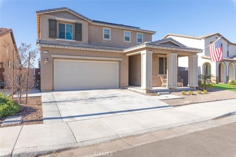 A home in Lake Elsinore