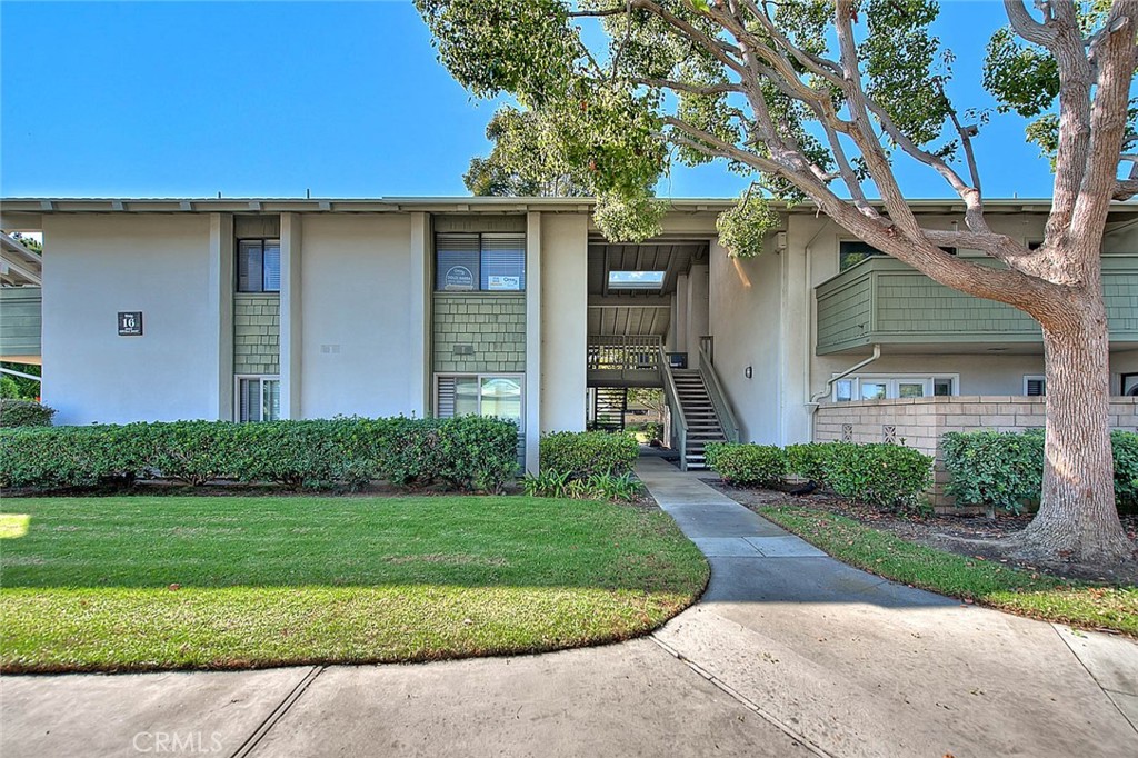 8633 portola court 16e