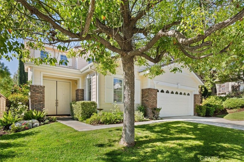 listing image 130724099505374695617