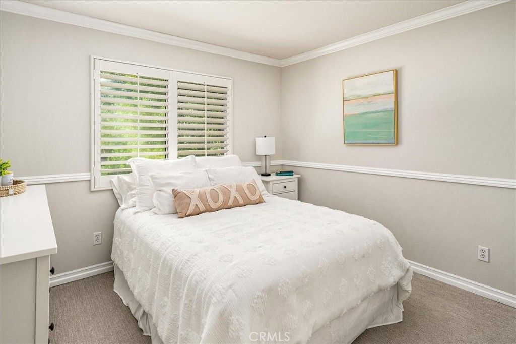 listing image 130722065865851540173