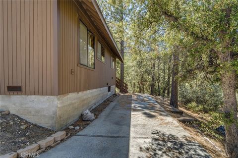 A home in Pine Mountain Club