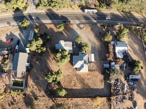 A home in Perris