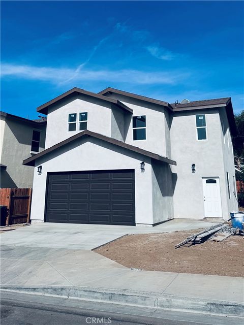 A home in Lake Elsinore